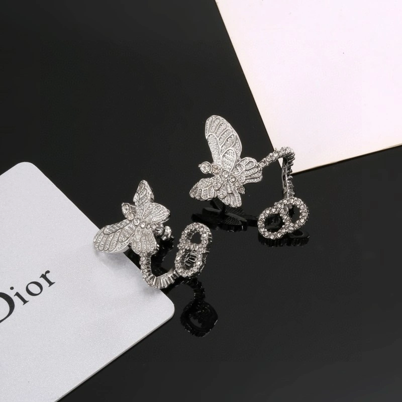 Christian Dior Earrings Comfortable 233166