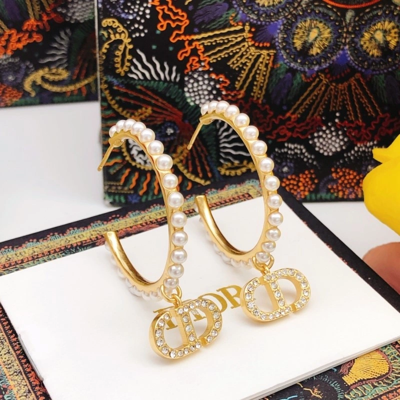 ComfortFit Christian Dior Earrings 232809