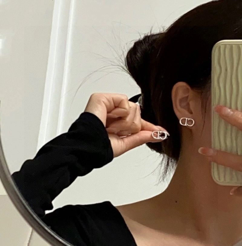Christian Dior Earrings FashionForward 232849