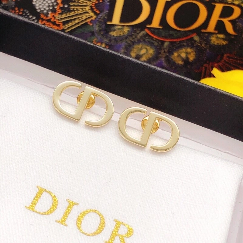 MoistureWicking Christian Dior Earrings 232885
