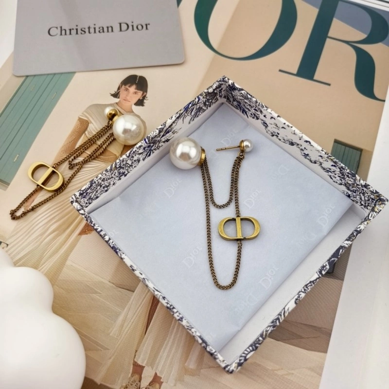 Christian Dior Earrings FashionForward 232774