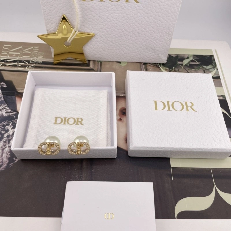 Christian Dior Earrings TimelessDesign 232759