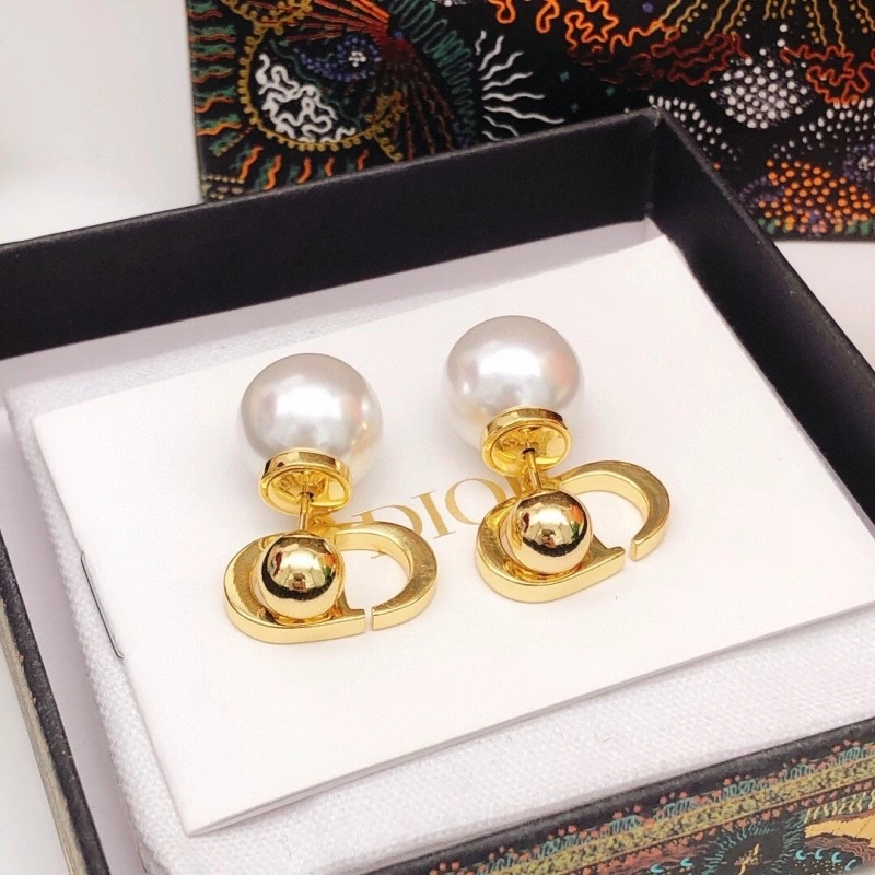 Christian Dior Earrings WrinkleFree 232777