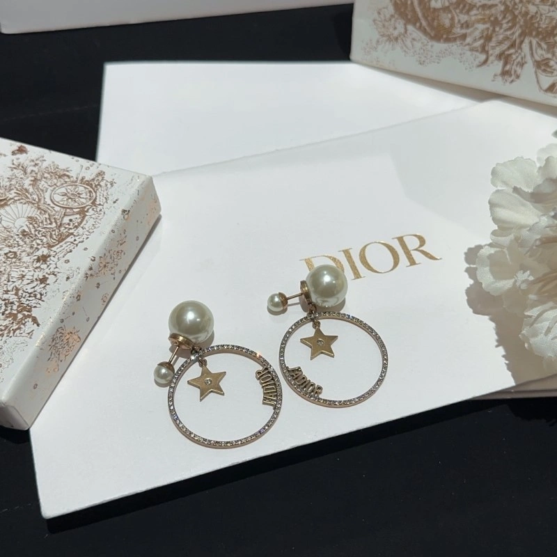 Efficient Christian Dior Earrings 232746