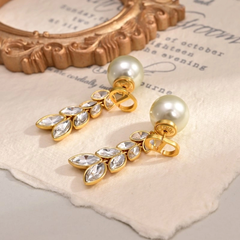 Christian Dior Earrings MoistureWicking 232748