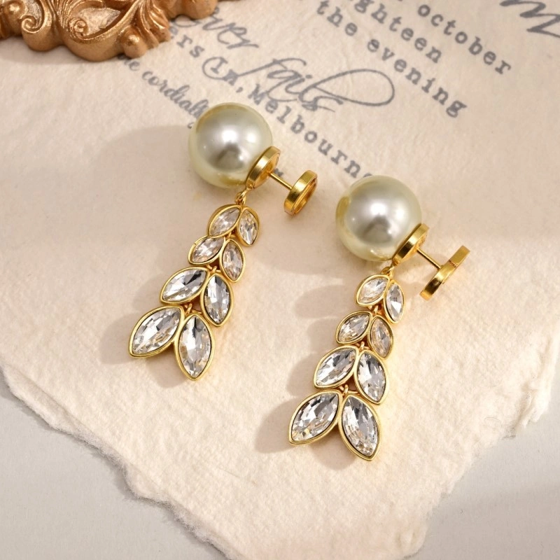 Christian Dior Earrings MoistureWicking 232748