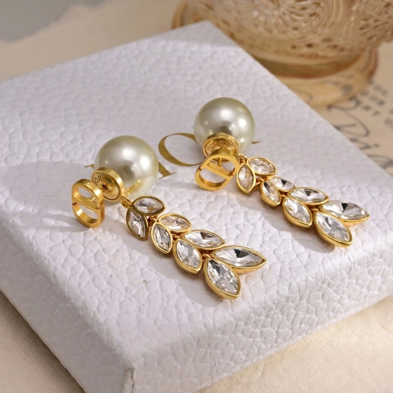 Christian Dior Earrings MoistureWicking 232748
