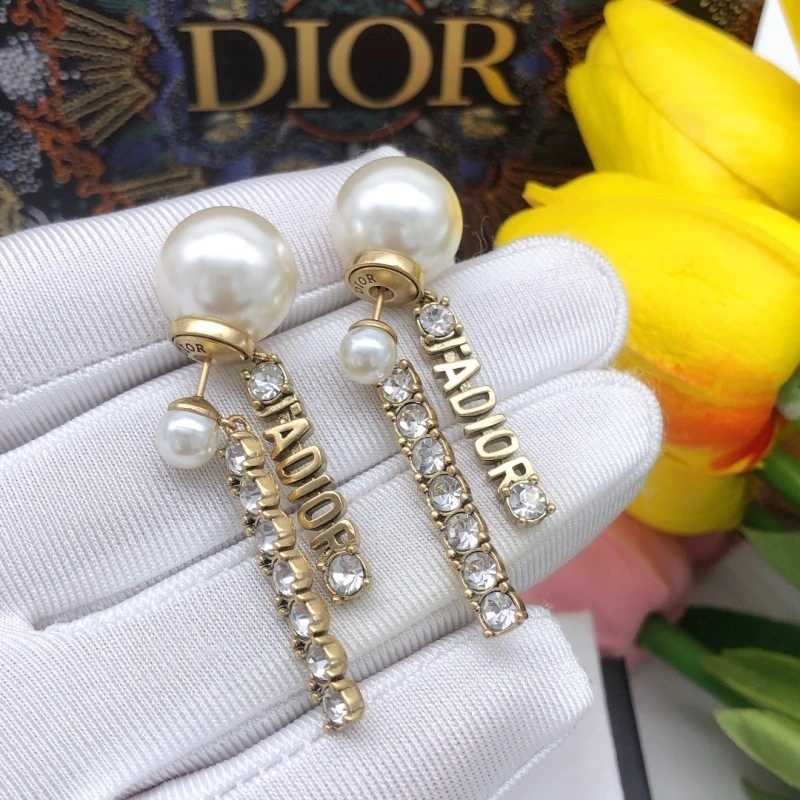 Christian Dior Earrings Refined 232648