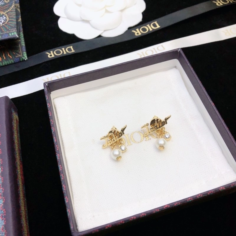 StreetReady Christian Dior Earrings 232638