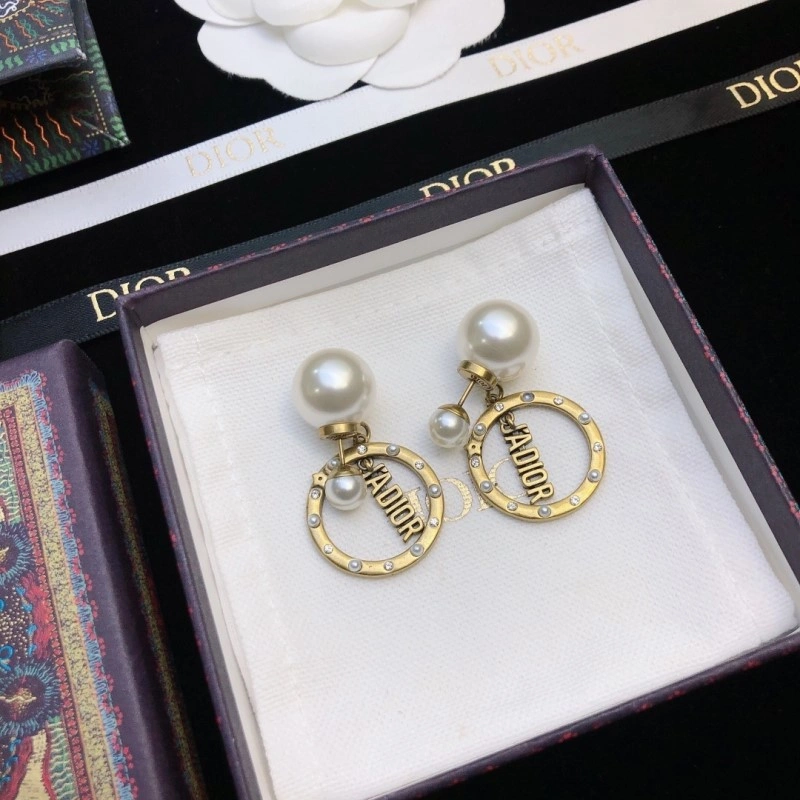 Christian Dior Earrings Modern 232652