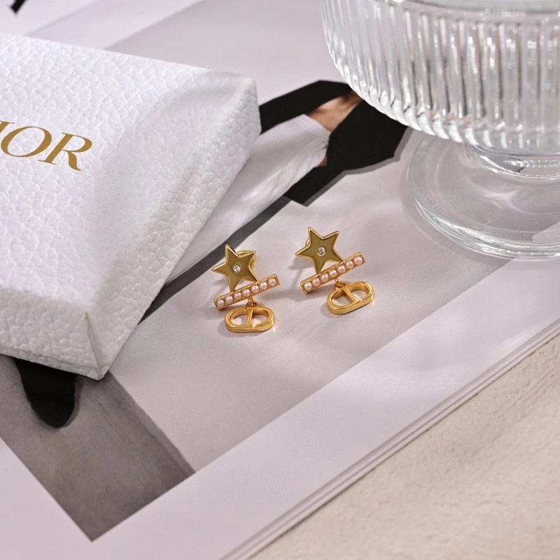 FashionForward Christian Dior Earrings 232611