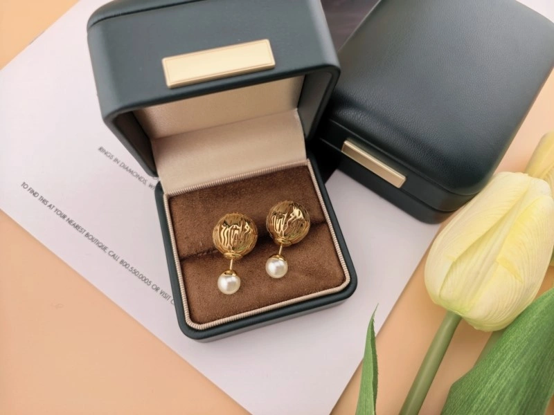 SoftTouch Christian Dior Earrings 232603
