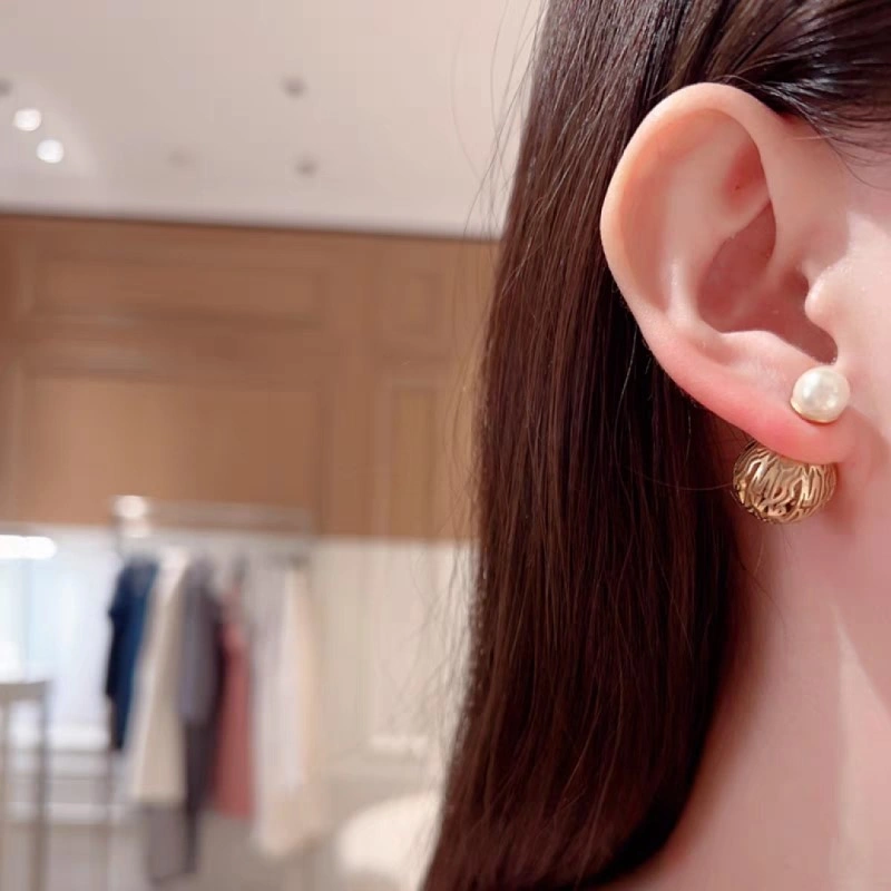 SoftTouch Christian Dior Earrings 232603