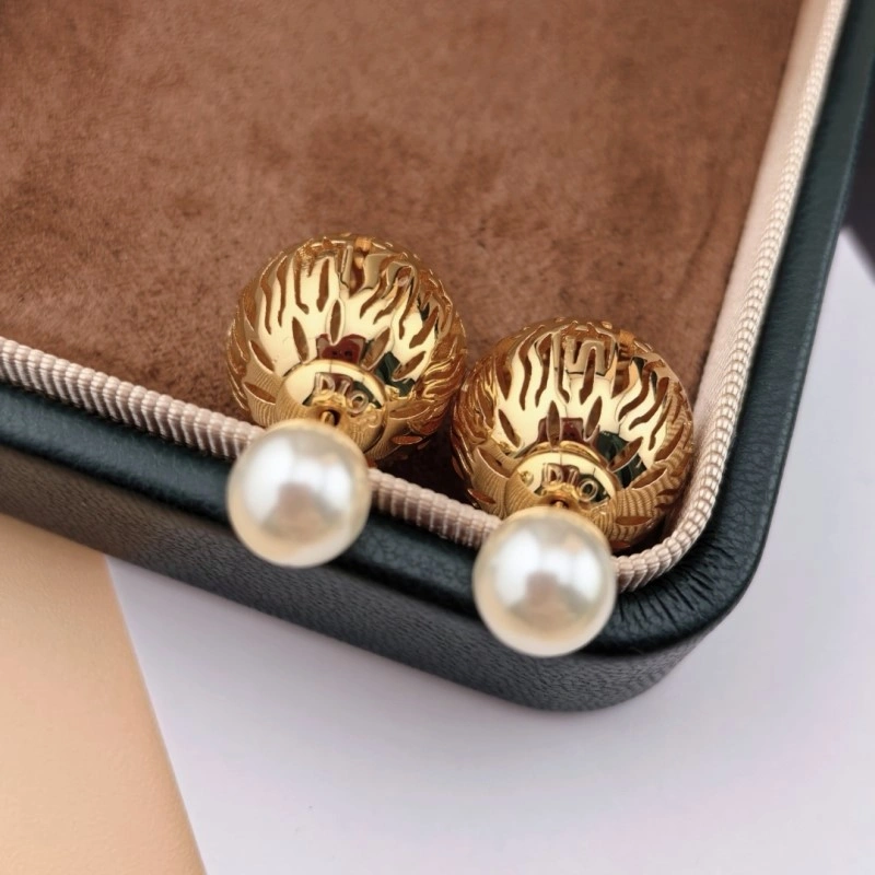 SoftTouch Christian Dior Earrings 232603