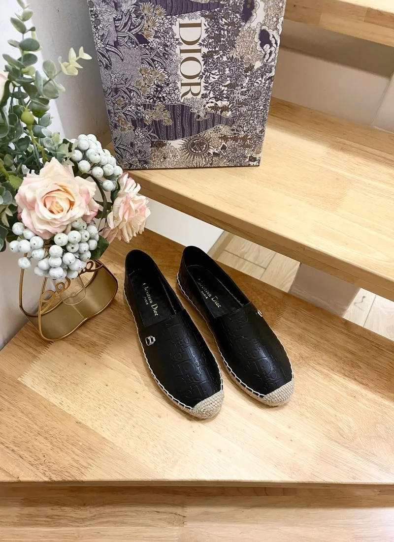 Effortless Christian Dior Fishermans Shoes 22085