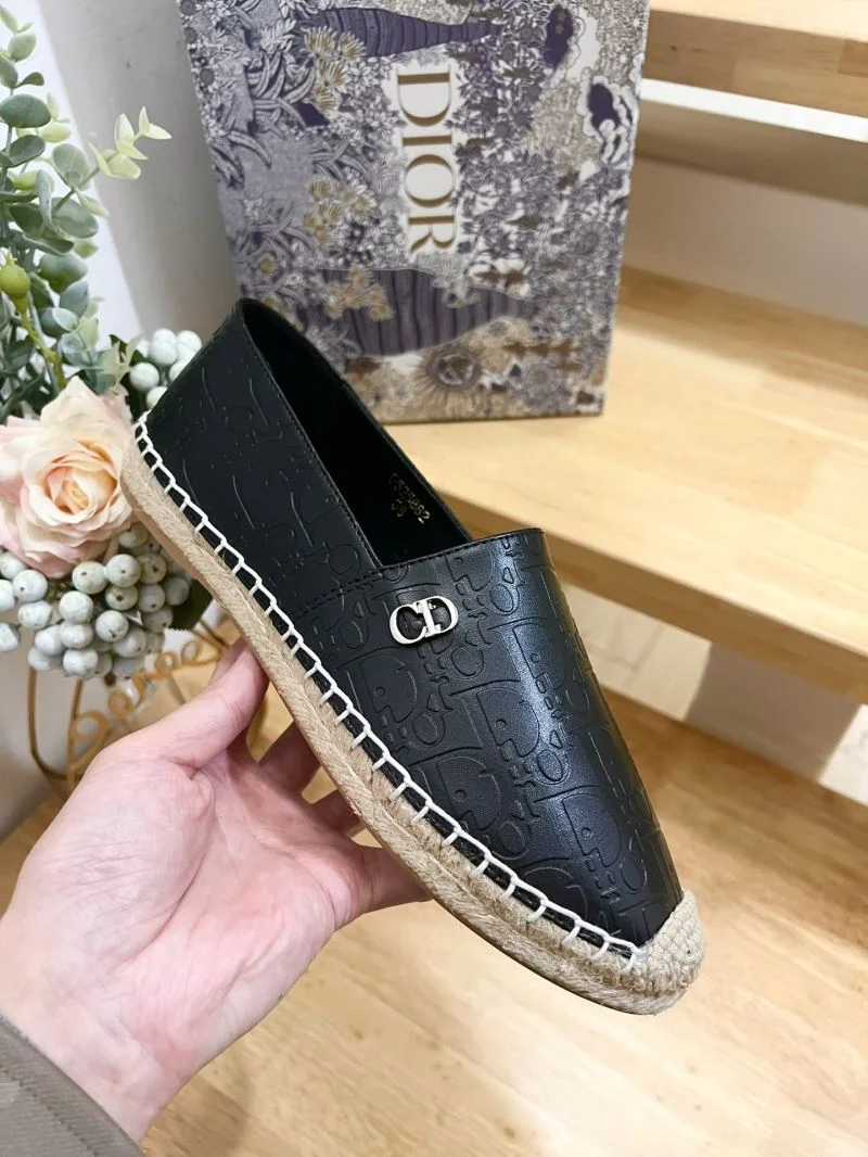 Effortless Christian Dior Fishermans Shoes 22085