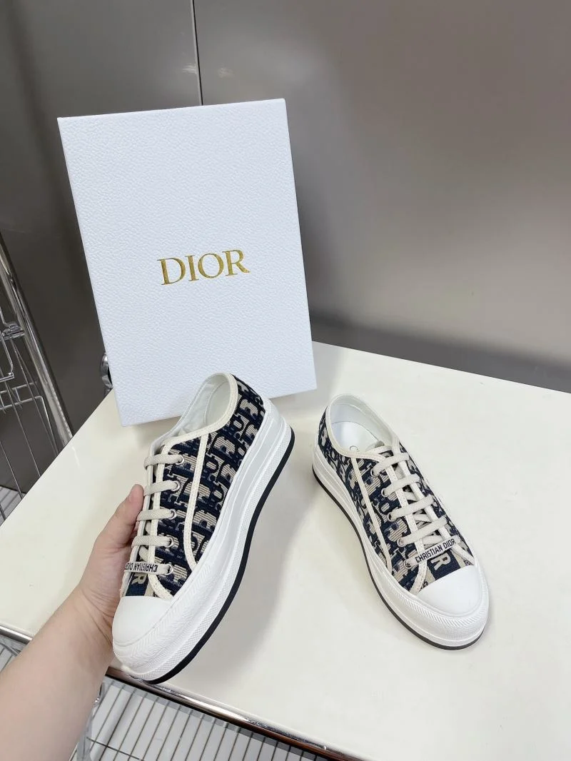 NewStyle Christian Dior Flat Shoes 21321