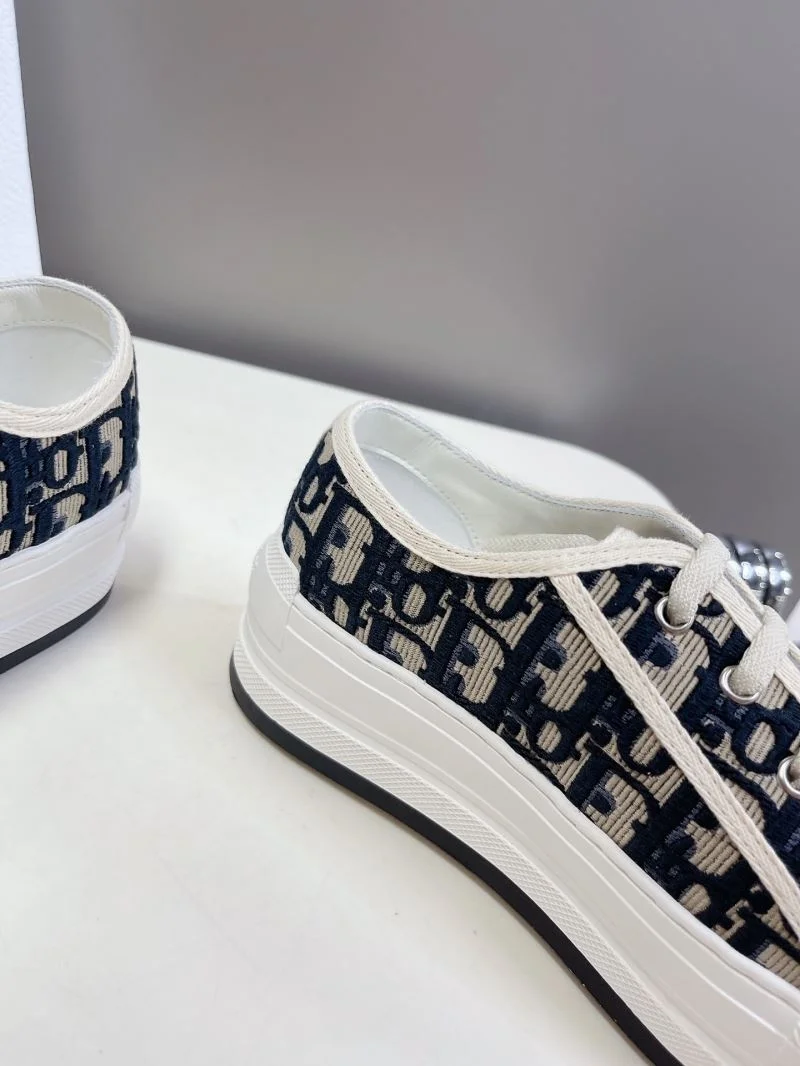 NewStyle Christian Dior Flat Shoes 21321