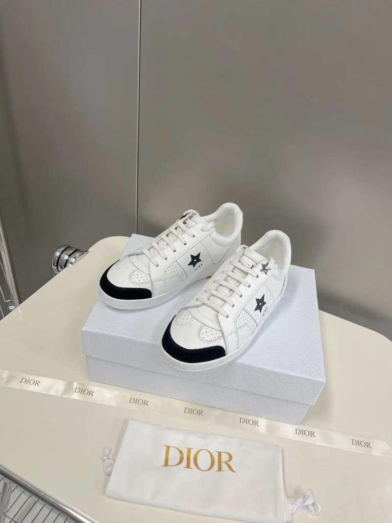Youthful Christian Dior Flat Shoes 21313