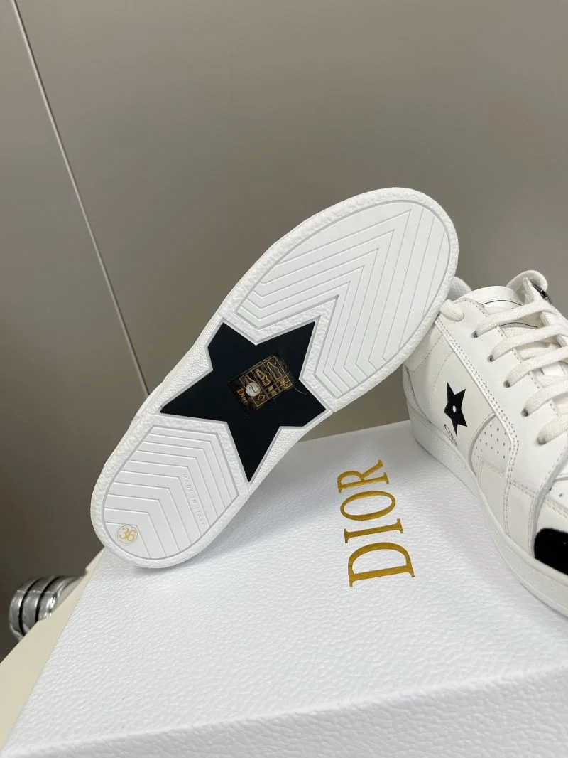 Youthful Christian Dior Flat Shoes 21313