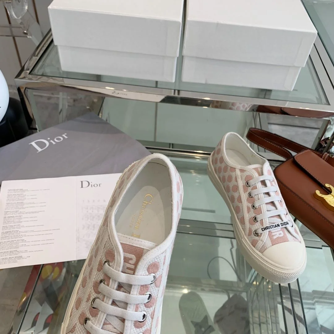 Christian Dior Flat Shoes Trendsetting 21297