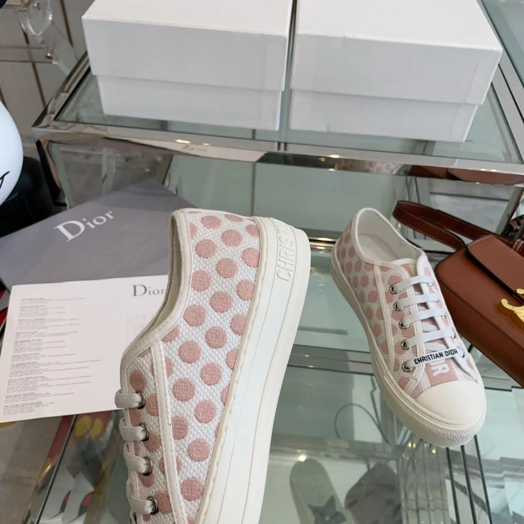 Christian Dior Flat Shoes Trendsetting 21297