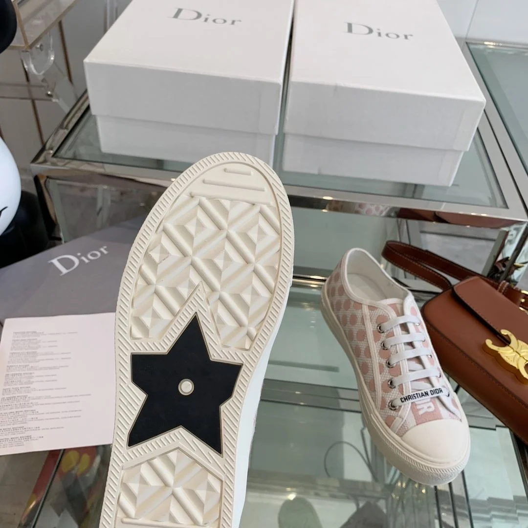 Christian Dior Flat Shoes Trendsetting 21297