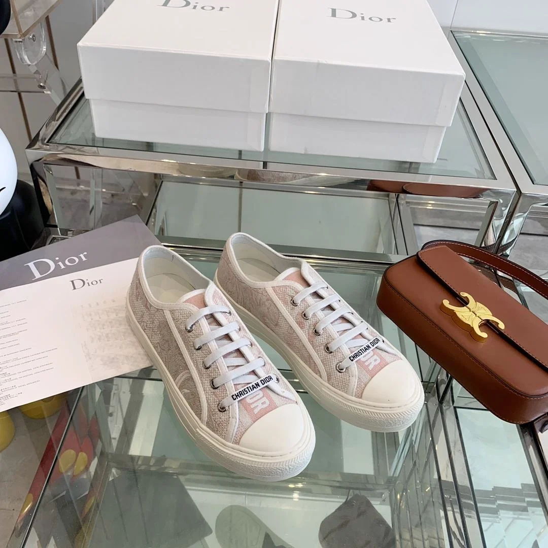 Unisex Christian Dior Flat Shoes 21298