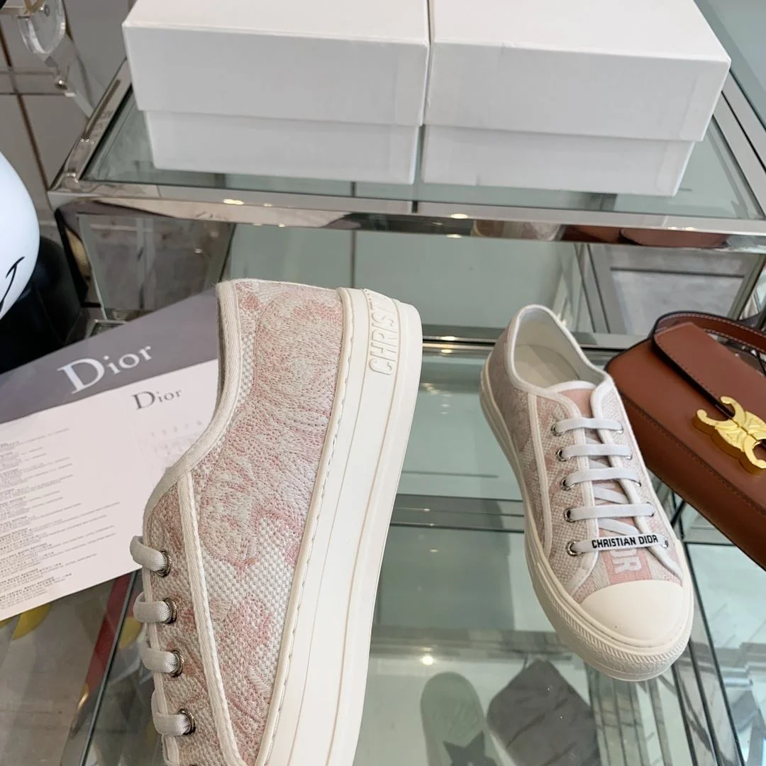 Unisex Christian Dior Flat Shoes 21298