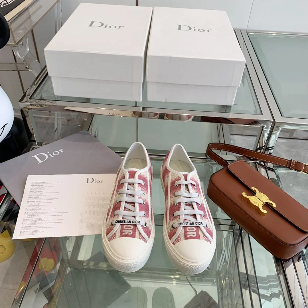 WaterResistant Christian Dior Flat Shoes 21290