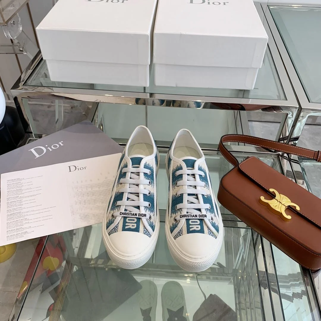 Functional Christian Dior Flat Shoes 21288