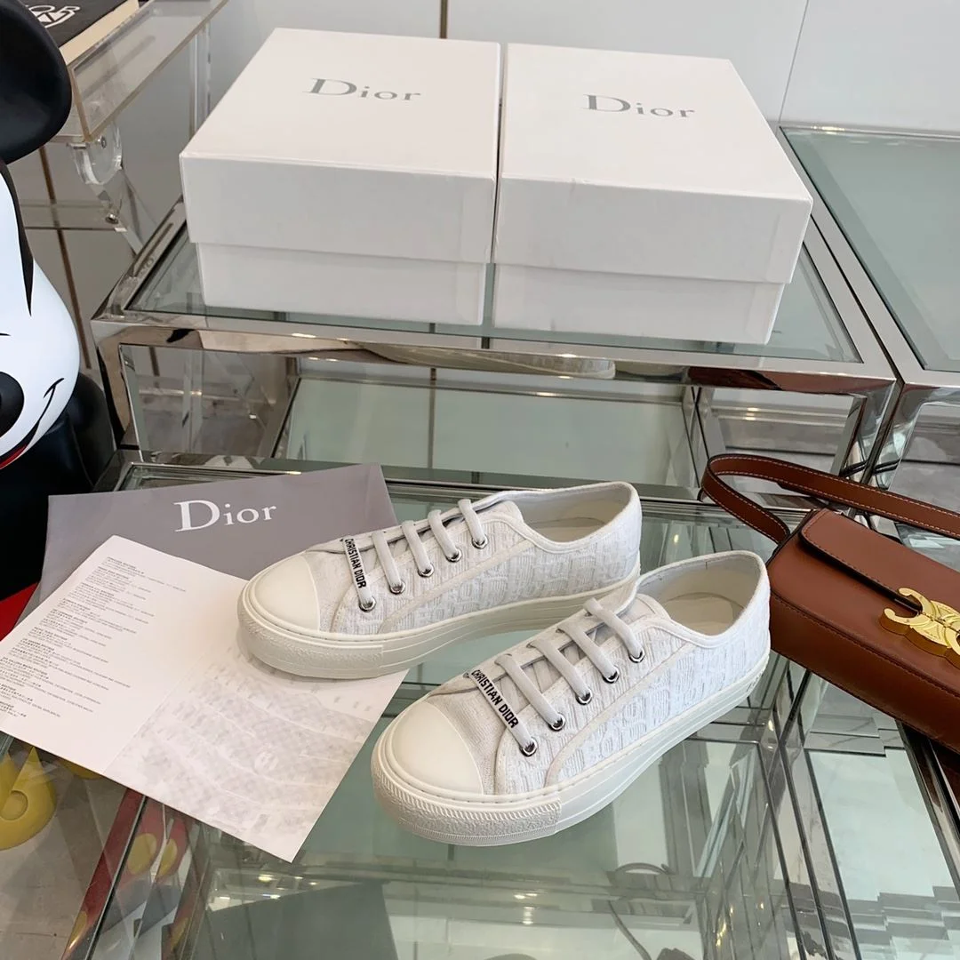 Christian Dior Flat Shoes Premium 21352