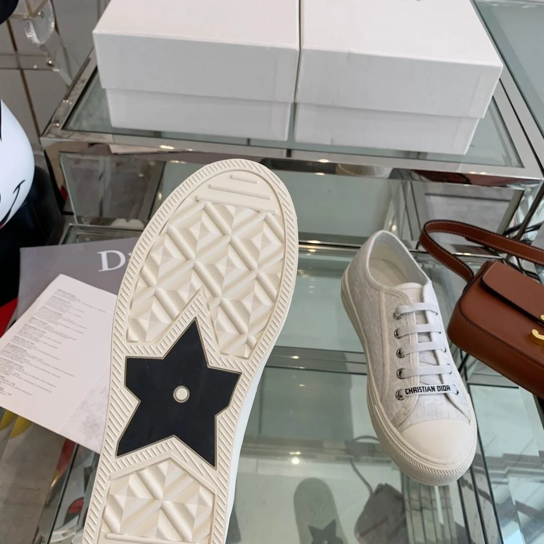 Christian Dior Flat Shoes Premium 21352