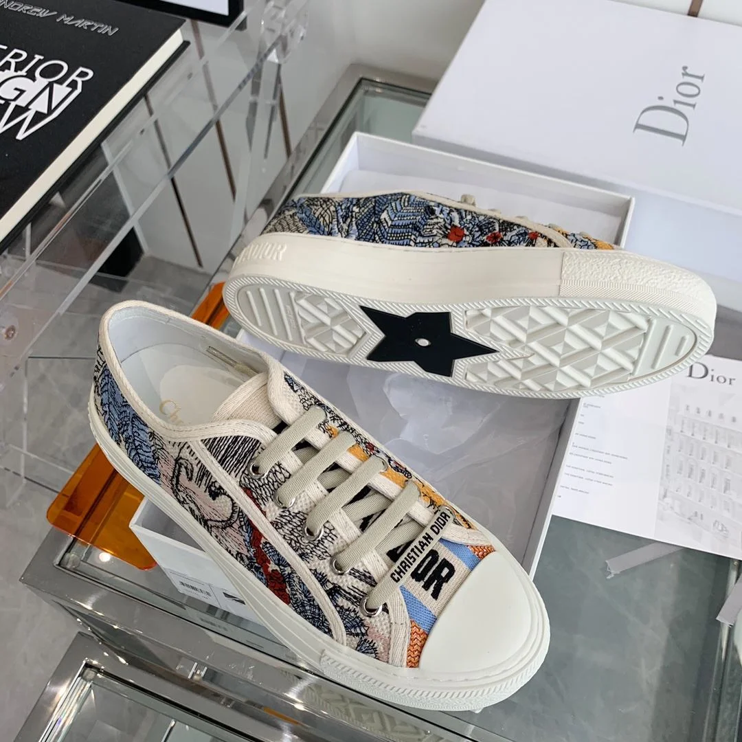 SmoothTexture Christian Dior Flat Shoes 21275
