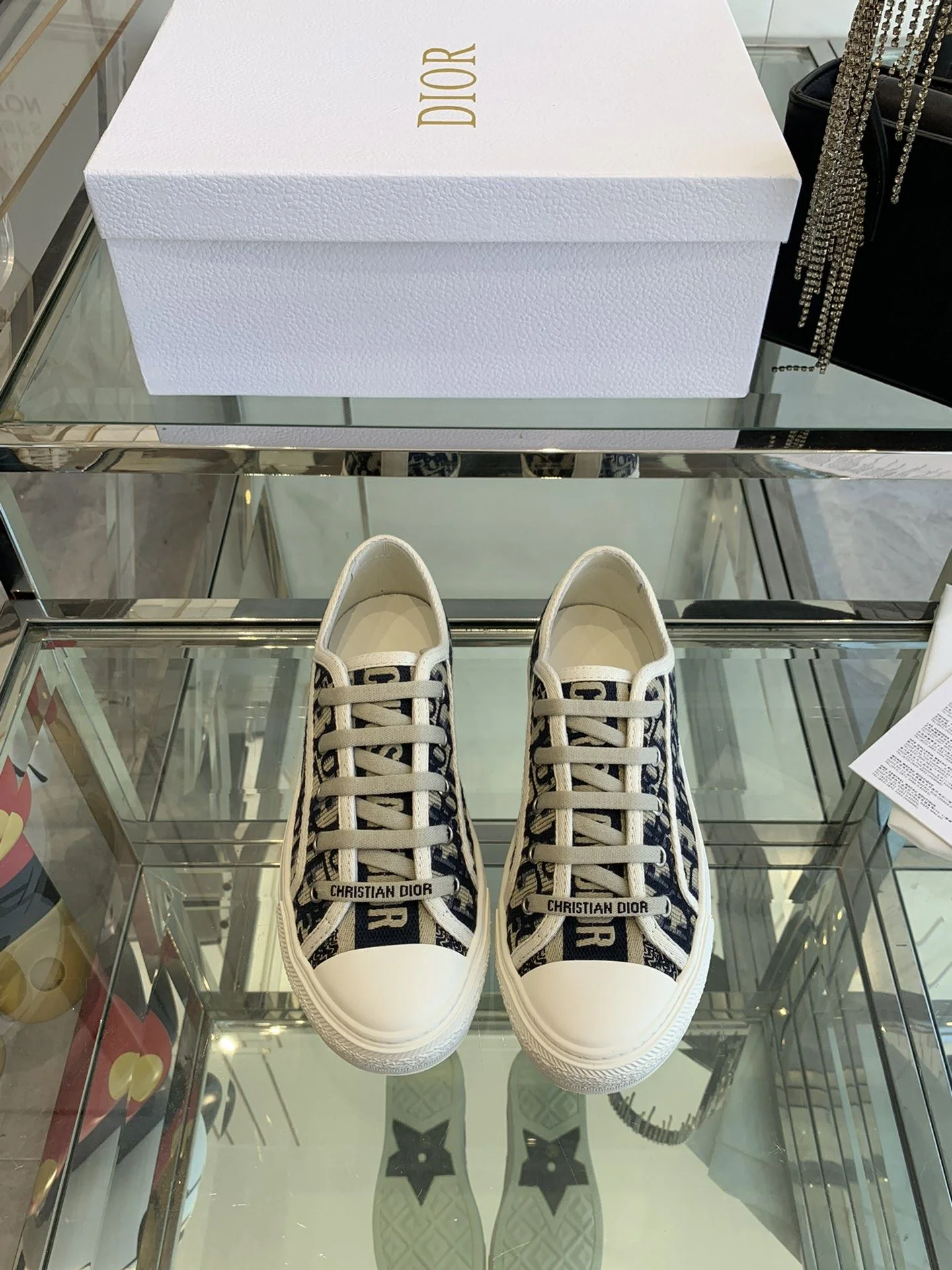 WaterResistant Christian Dior Flat Shoes 21258