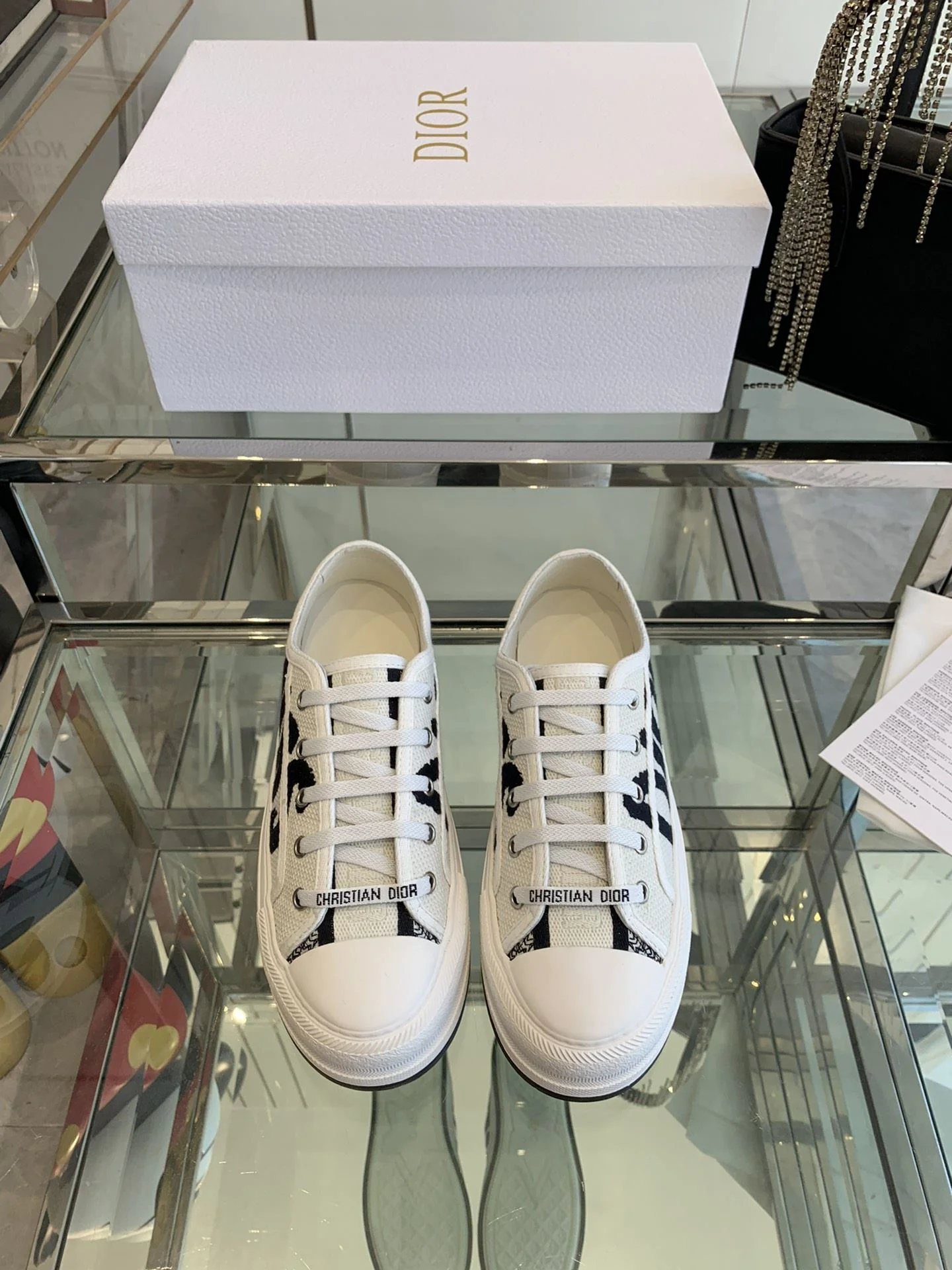 Casual Christian Dior Flat Shoes 21249