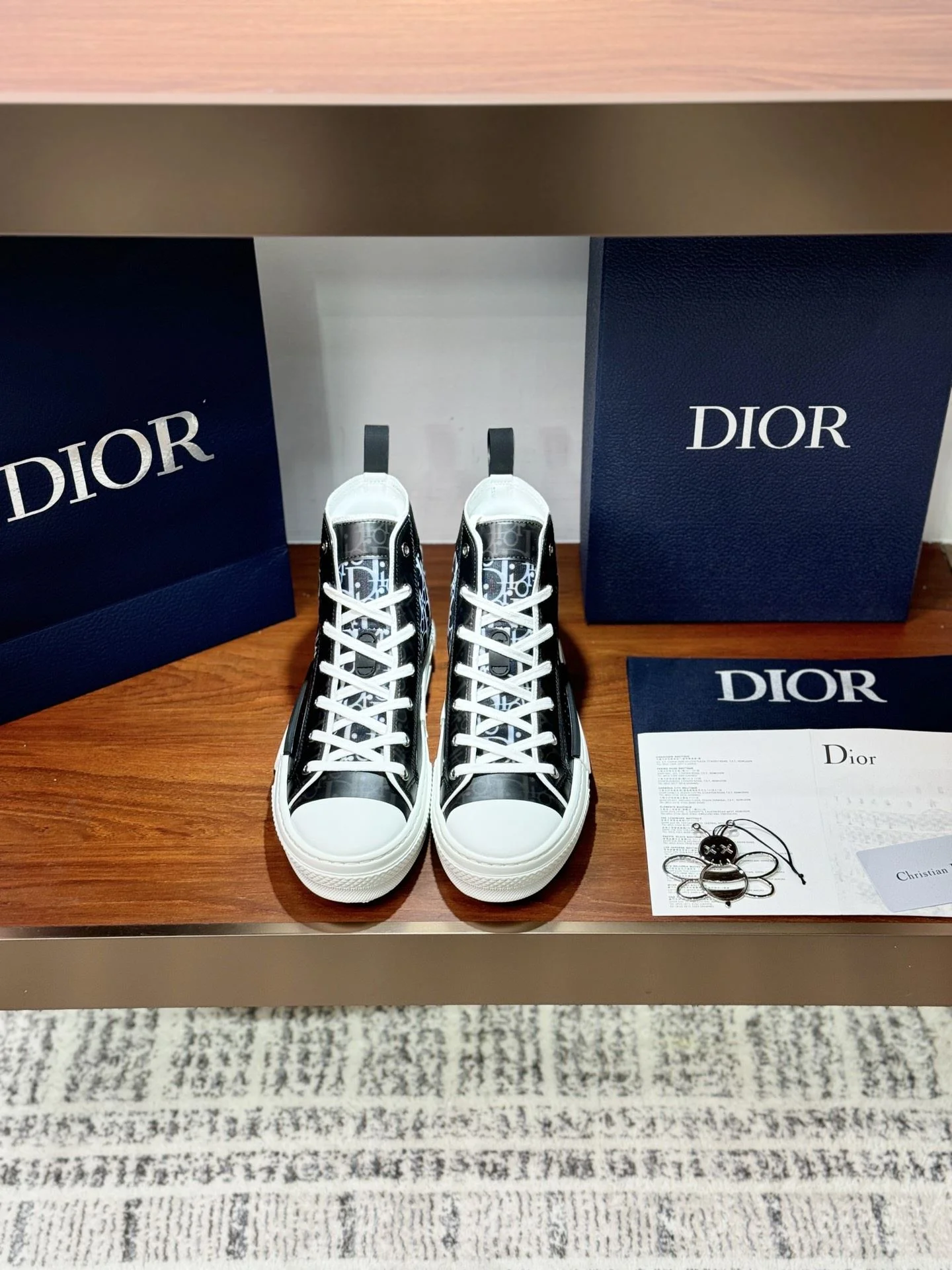Christian Dior Flat Shoes EasyMatch 21219