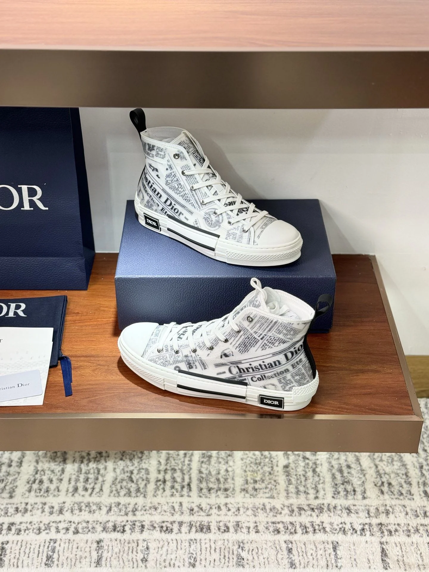 FashionForward Christian Dior Flat Shoes 21221