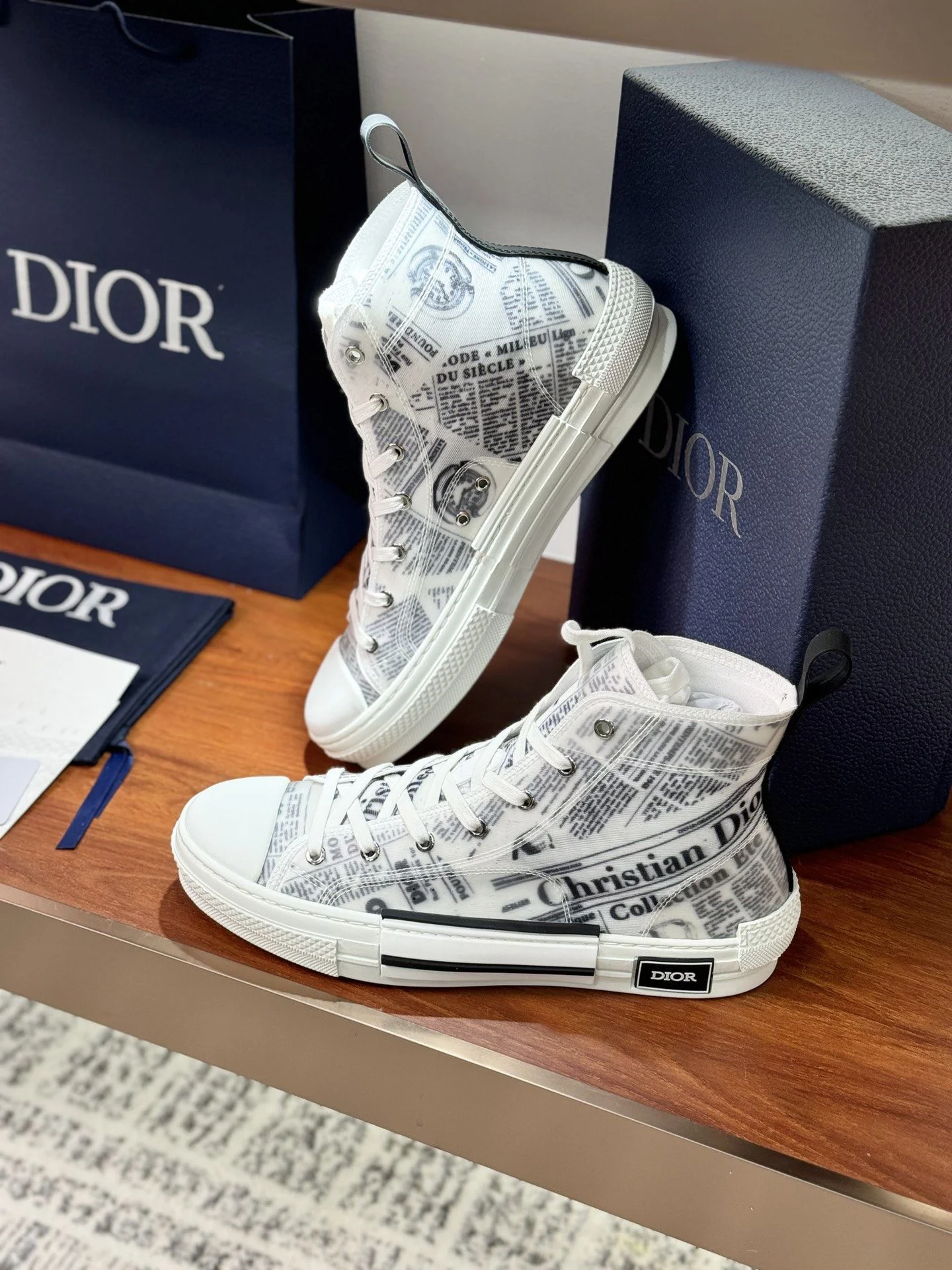 FashionForward Christian Dior Flat Shoes 21221