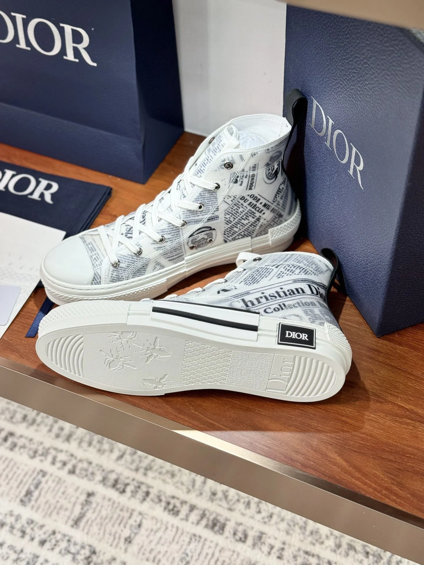 FashionForward Christian Dior Flat Shoes 21221
