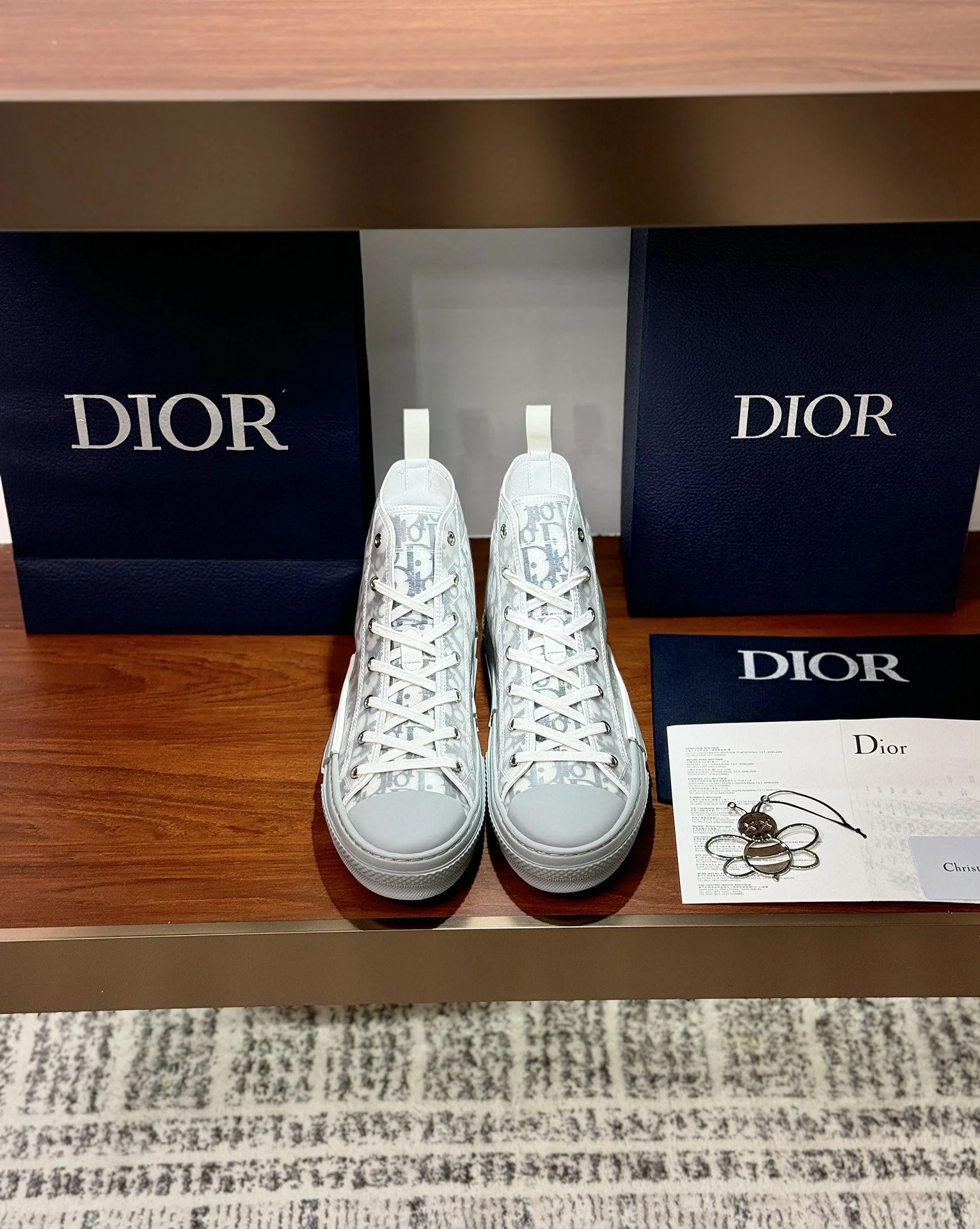 Christian Dior Flat Shoes BestValue 21224