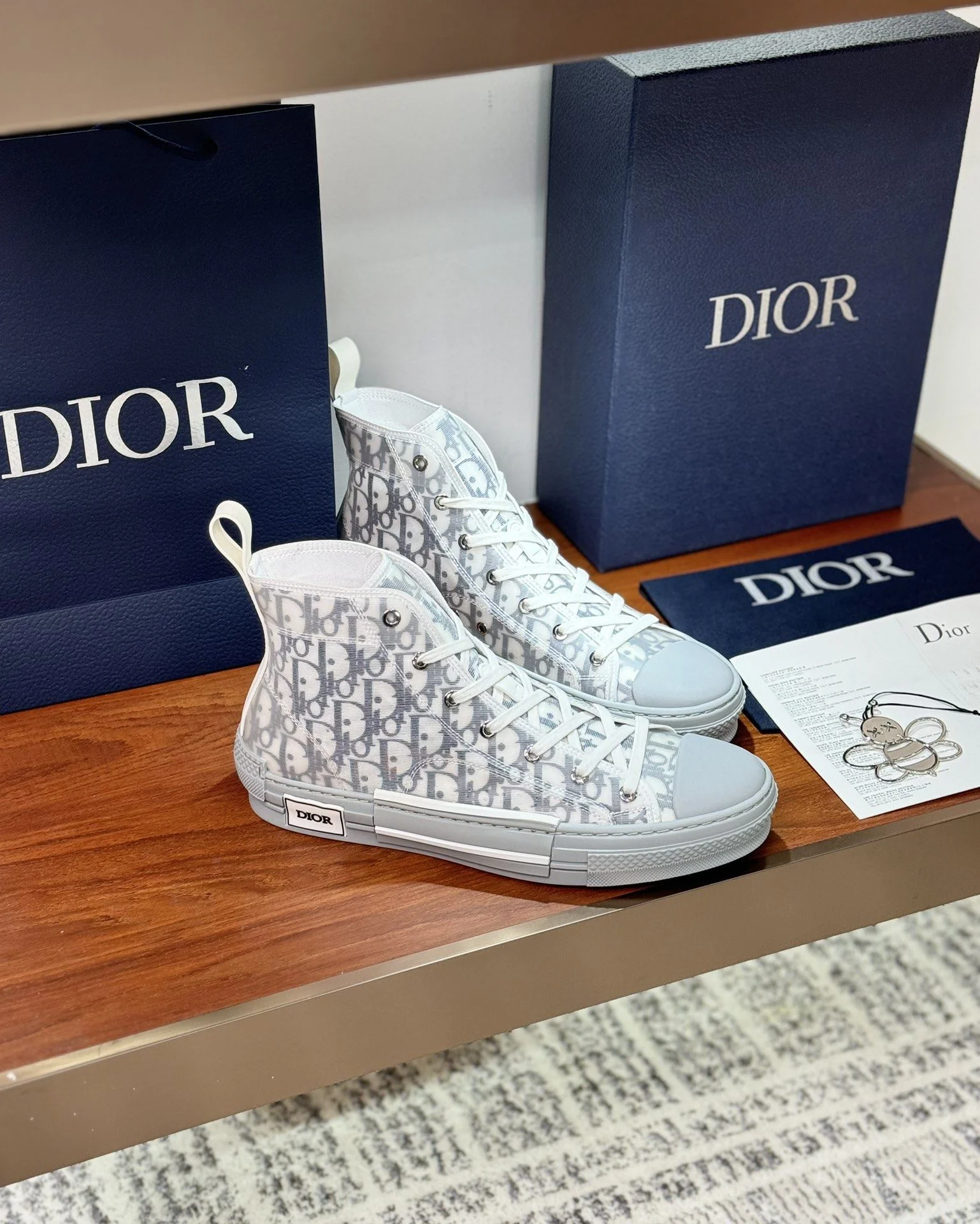 Christian Dior Flat Shoes BestValue 21224