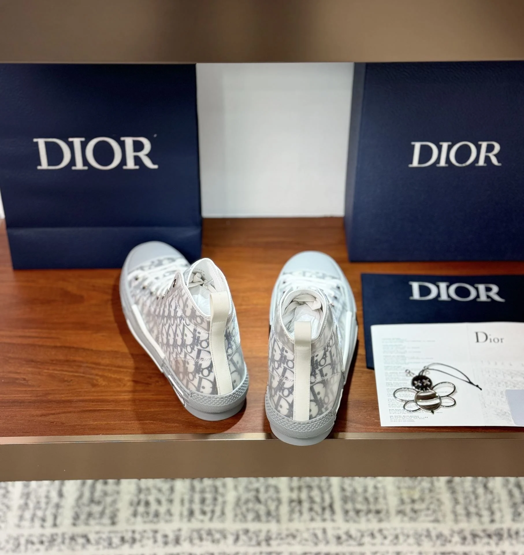 Christian Dior Flat Shoes BestValue 21224