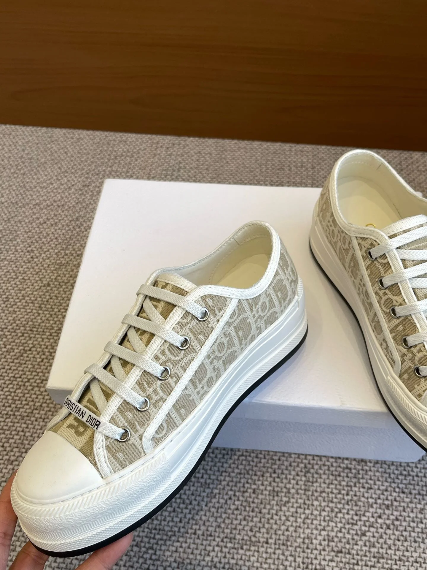 Christian Dior Flat Shoes Stretchable 21218