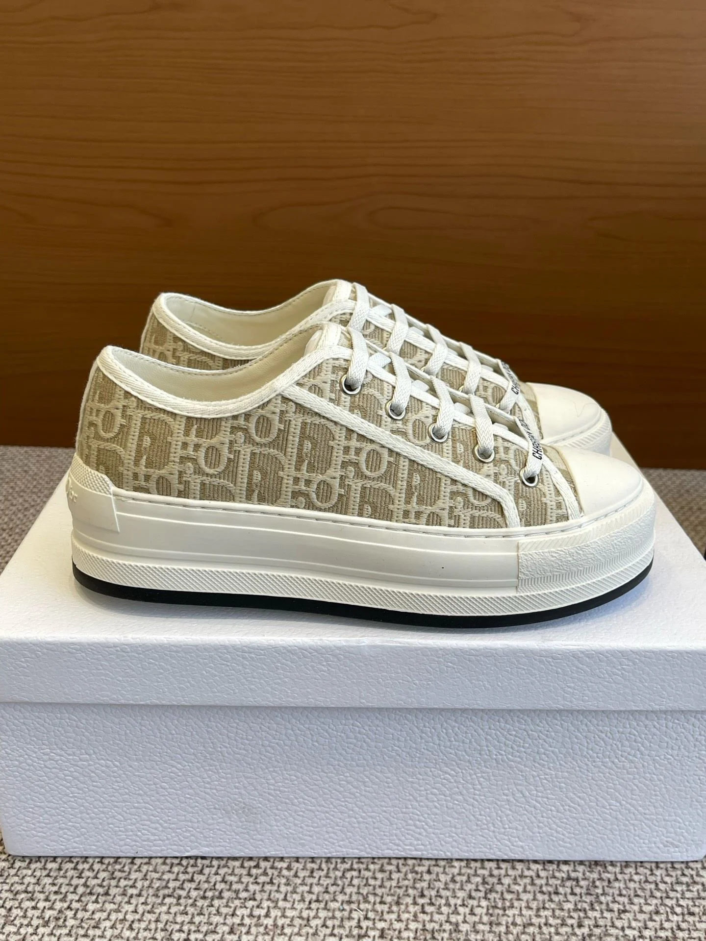 Christian Dior Flat Shoes Stretchable 21218