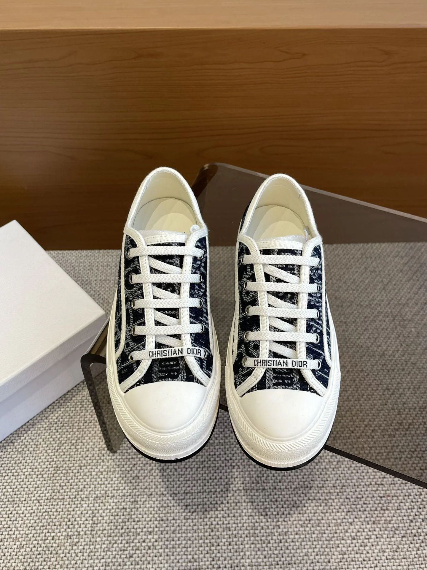 Christian Dior Flat Shoes Trendy 21270