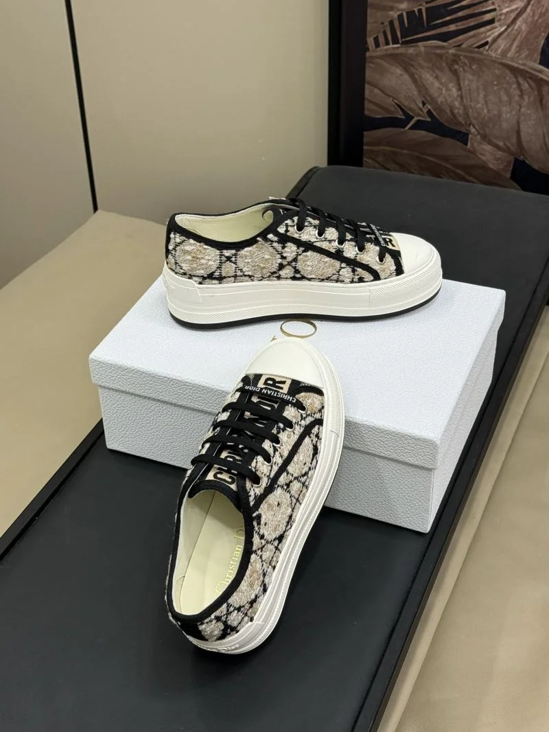 Sophisticated Christian Dior Flat Shoes 22583
