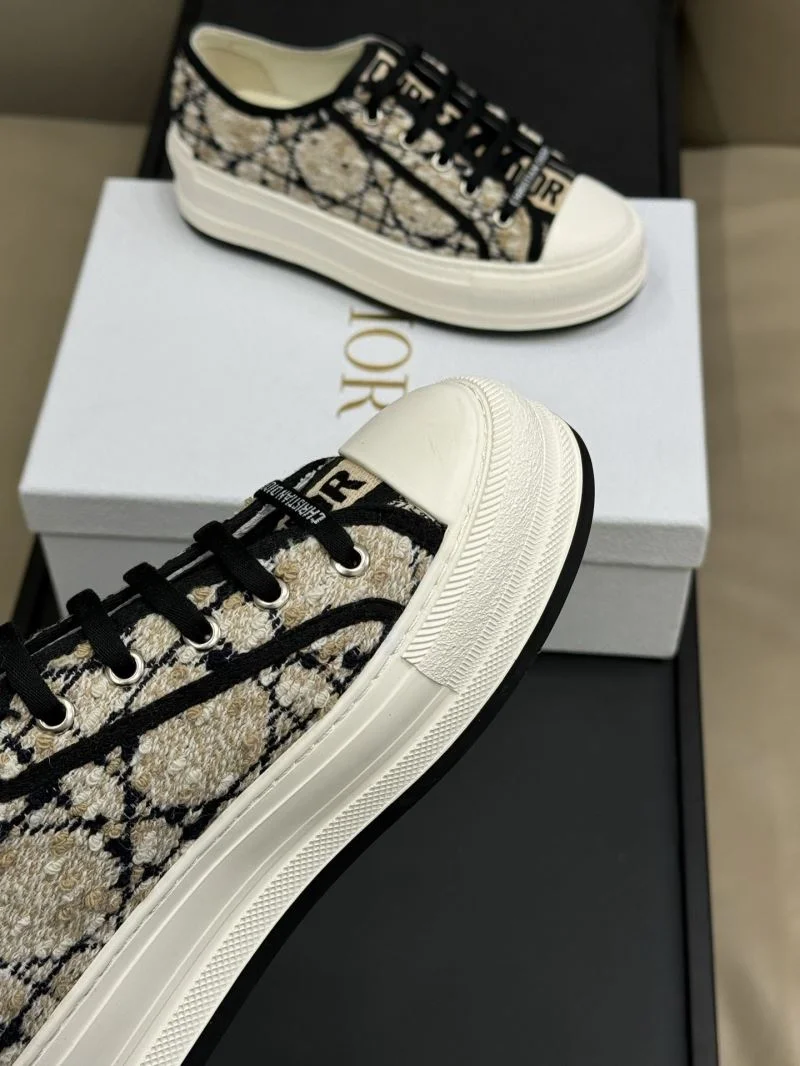 Sophisticated Christian Dior Flat Shoes 22583