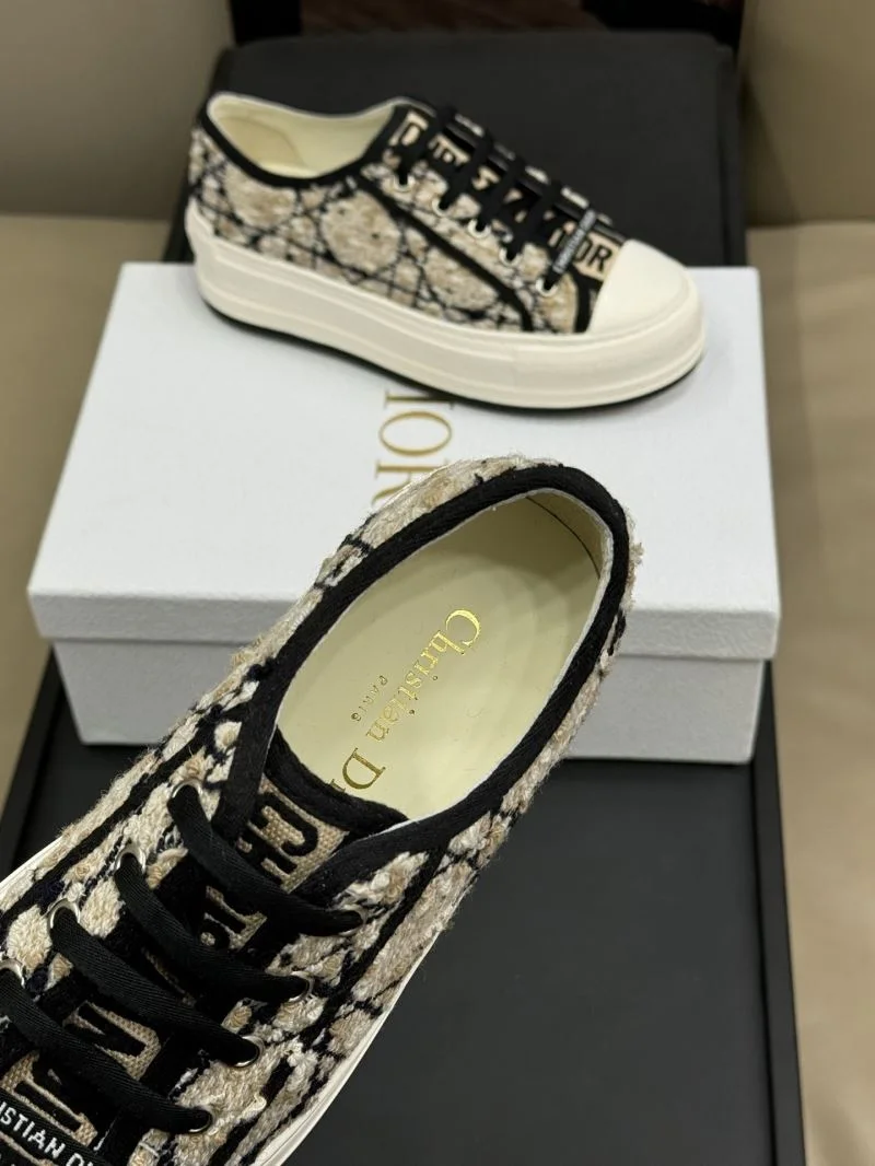 Sophisticated Christian Dior Flat Shoes 22583