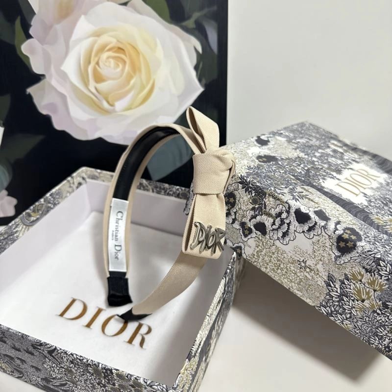 Minimalist Christian Dior Hair Hoop 264306